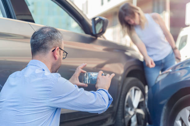 Professional Auto Insurance technician working in De Kalb, TX